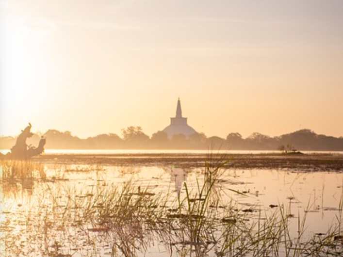 Day 2: Transfer to Anuradhapura 